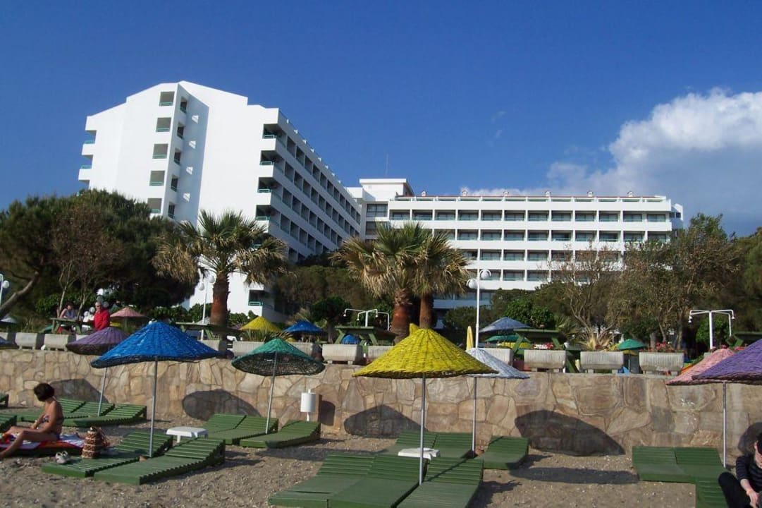 Hotelansicht von der Meeresseite Hotel Grand Efe