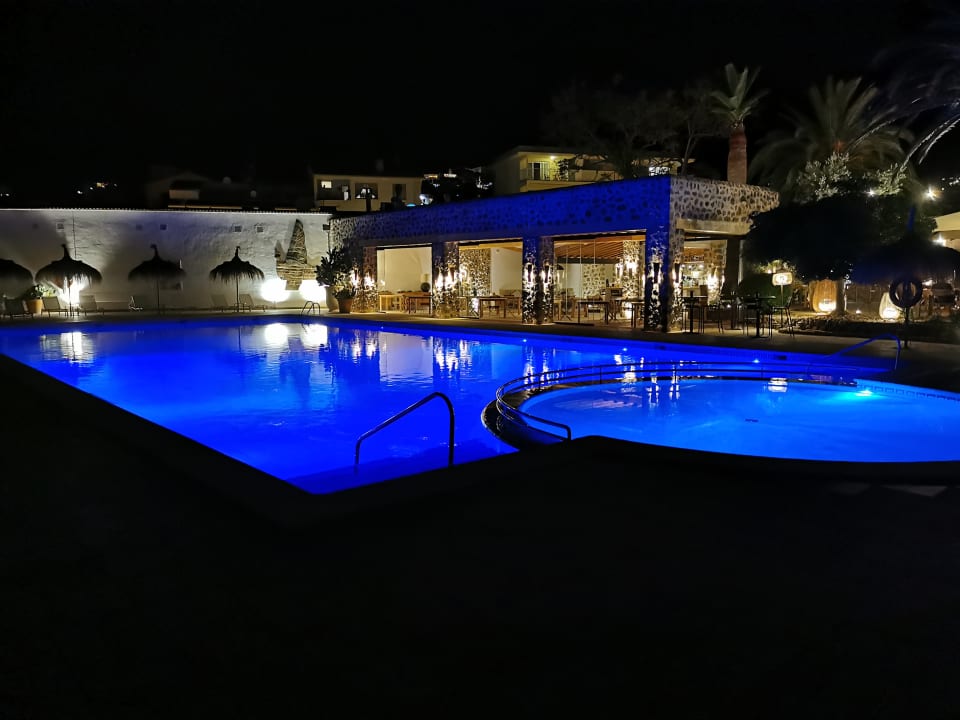 Pool Hotel Es Port