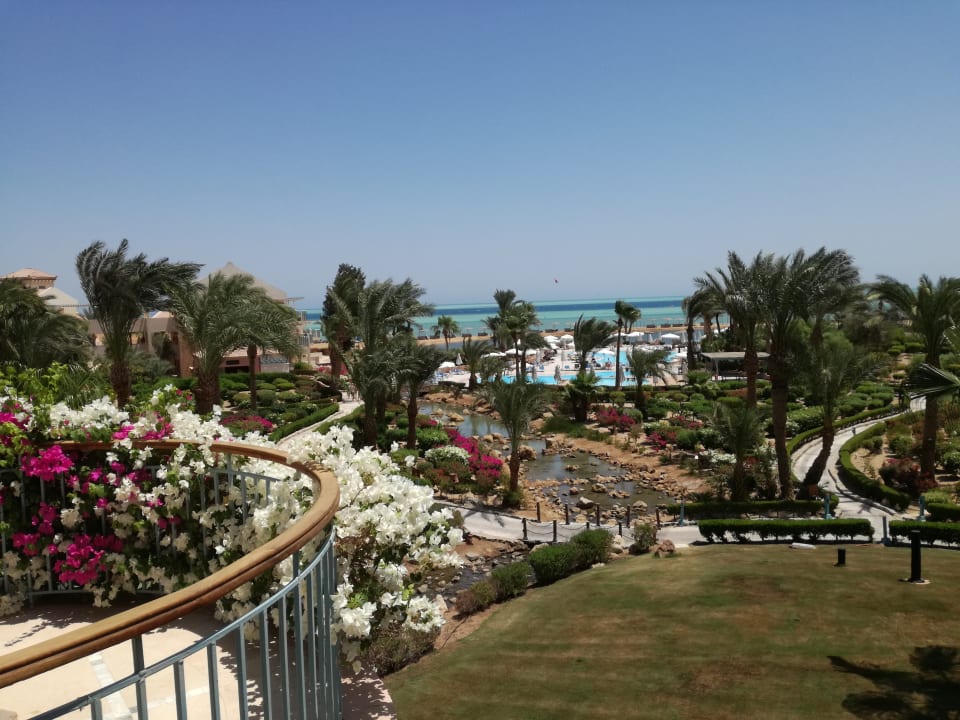 Gartenanlage Mövenpick Resort & Spa El Gouna
