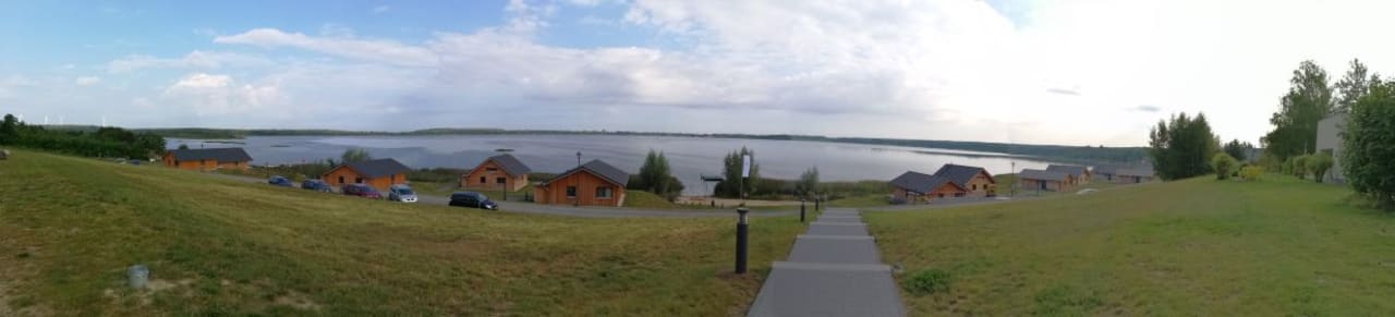 Außenansicht See- und Waldresort Gröbern