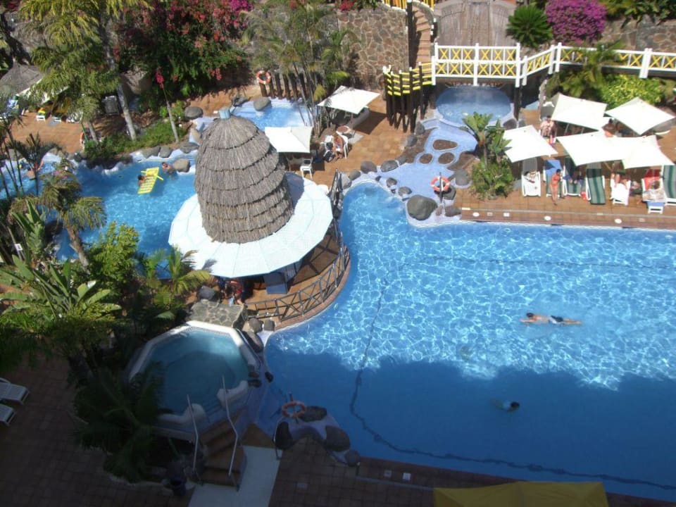 Ausblick von unserem Balkon auf den Pool Abora Catarina by Lopesan Hotels