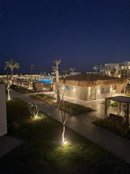 Außenansicht Steigenberger Resort Ras Soma