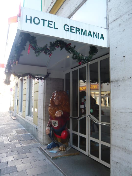 Hoteleingang Boutique Hotel Germania