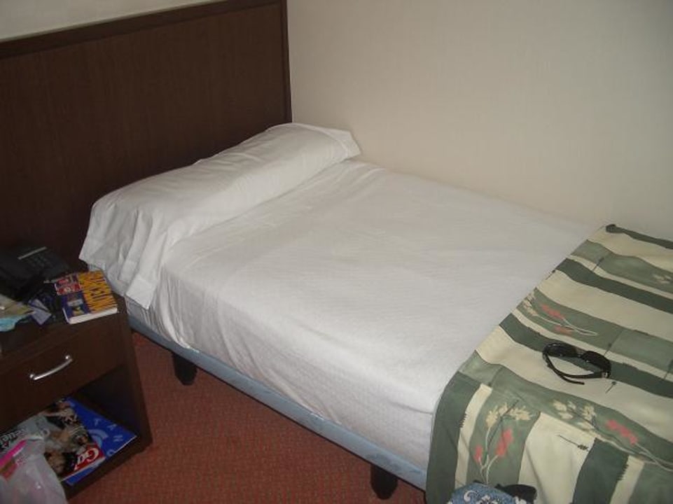 Bett im Einzelzimmer Hotel HCC Taber