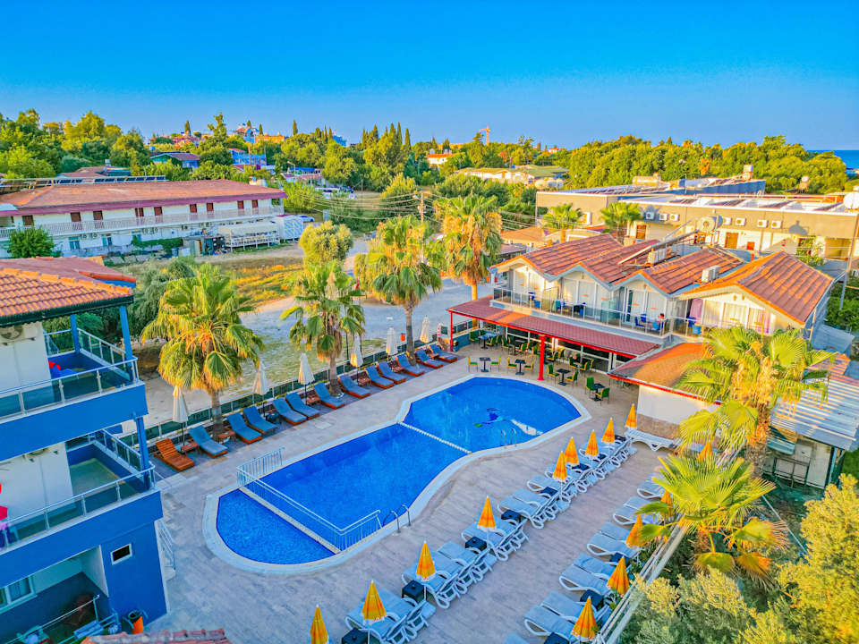 Pool Sayanora Hotel