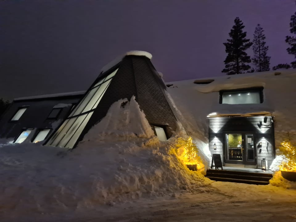 Außenansicht Glass Resort