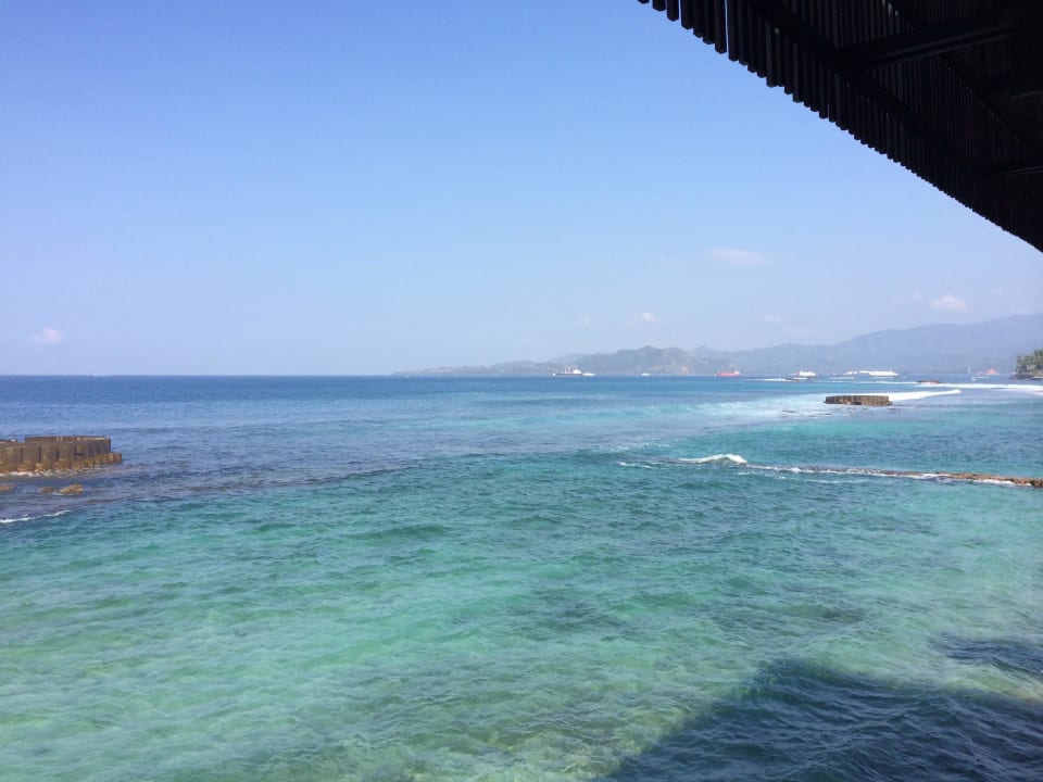 Ausblick aus dem Restaurant (beim frühstück) Ramayana Candidasa