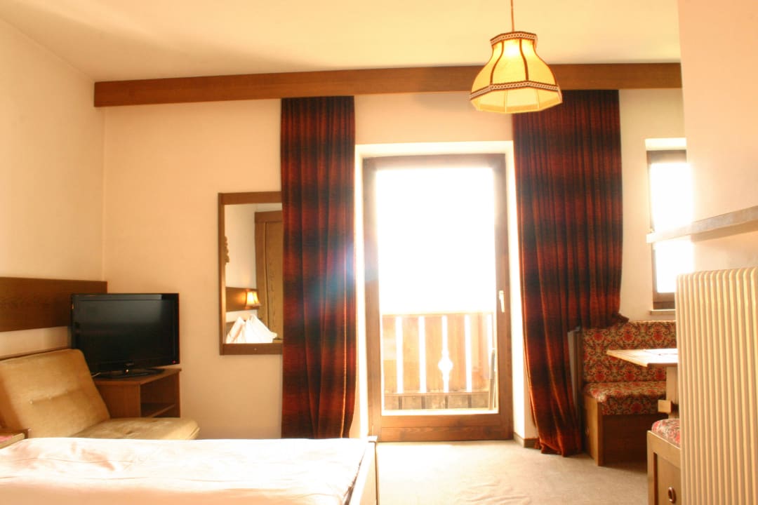 Unsere Zimmer - le nostre camere Panoramapension Etschblick