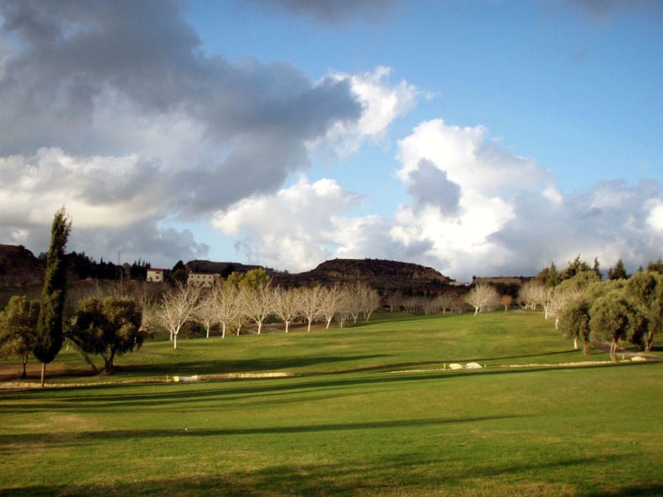 Tsada Golf Club Columbia Beach Resort