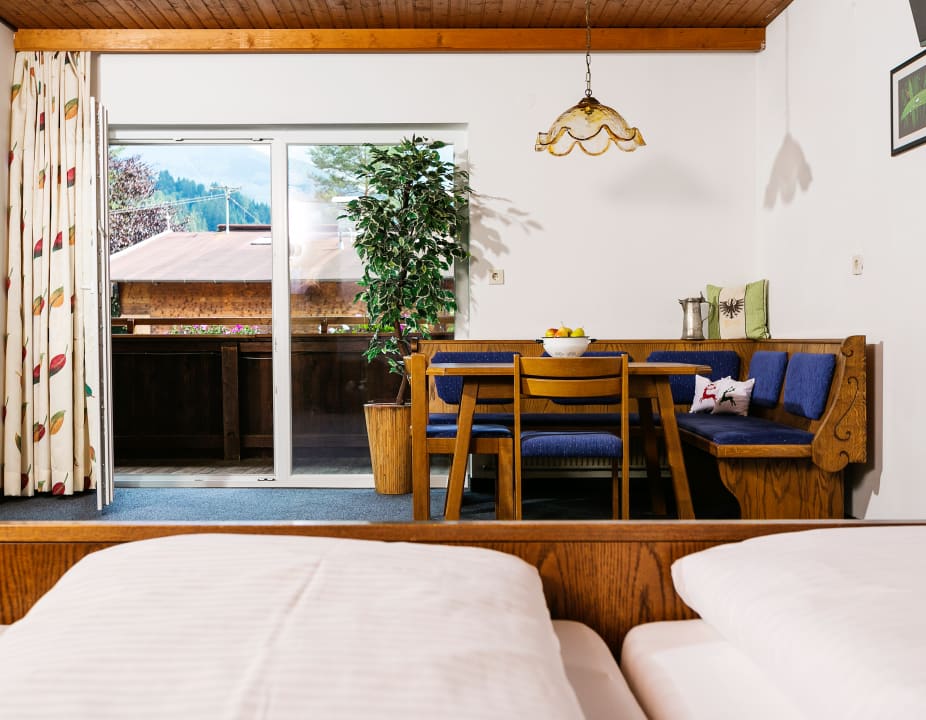 Zimmer Traditionsgasthof Weißbacher