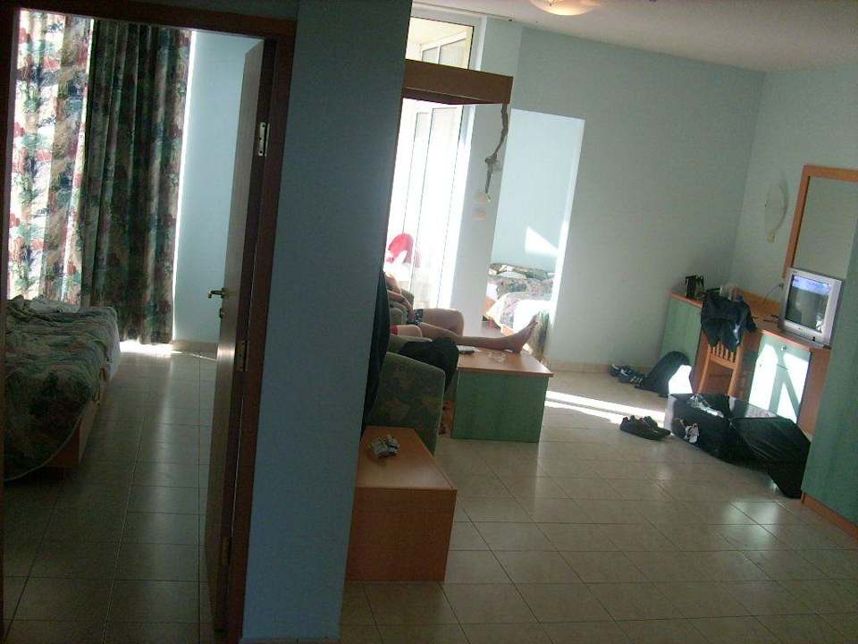 Zimmer Paradise Beach Hotel