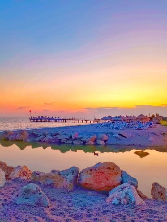 Strand Starlight Resort Hotel