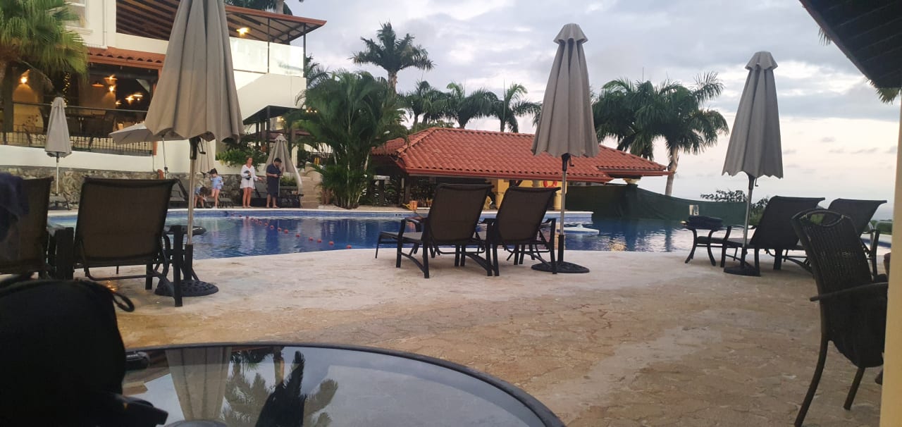 Pool Parador Resort & Spa