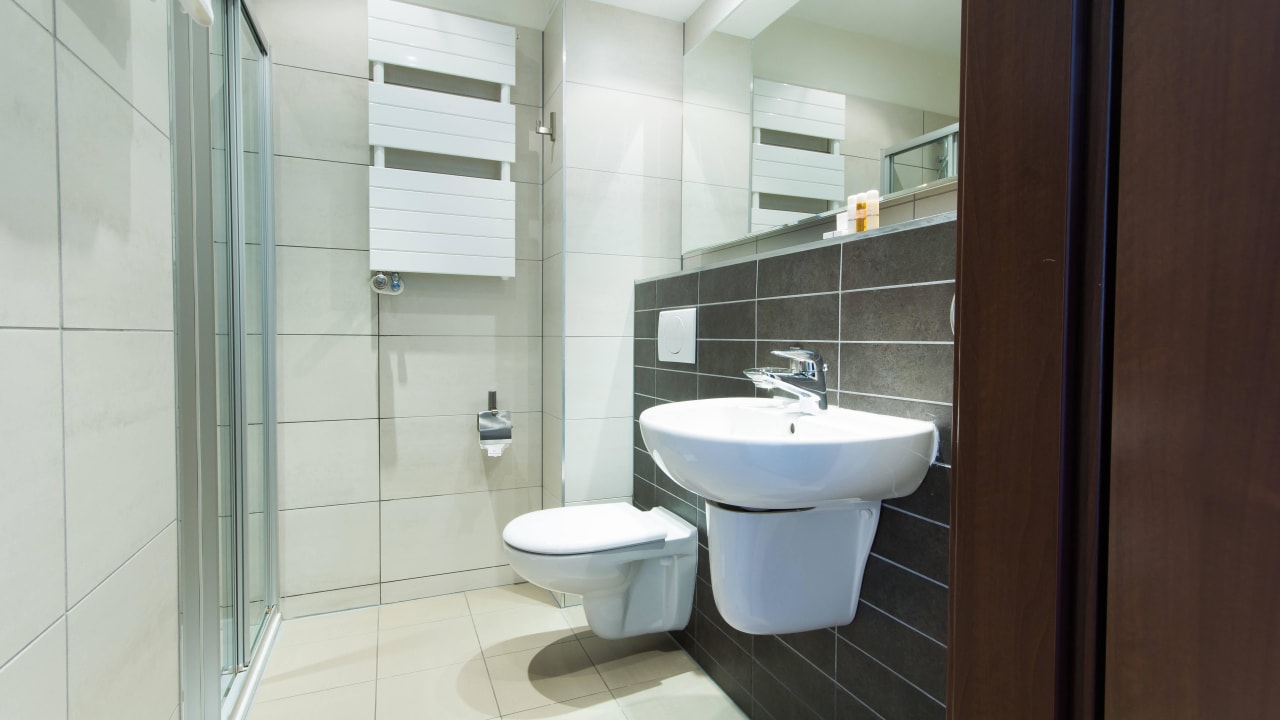 Pokój Business - łazienka Park Hotel Diament Wrocław