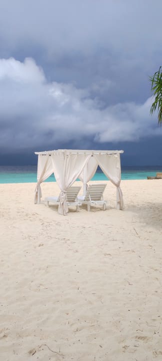 Strand Adaaran Select Meedhupparu Island Resort - Premium All Inclusive