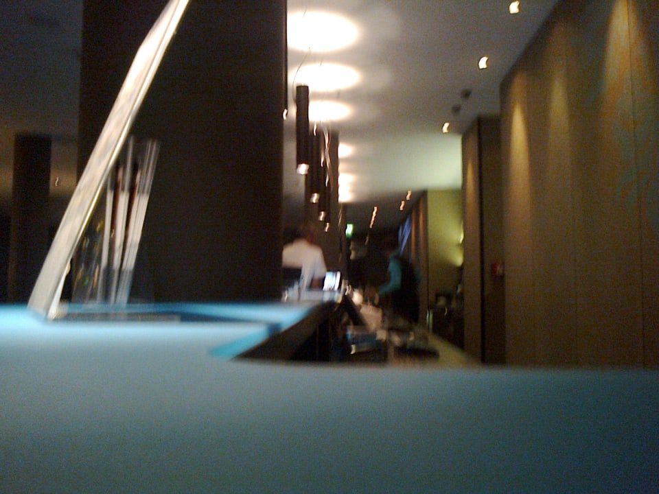 Rezeption Motel One Dresden-Palaisplatz