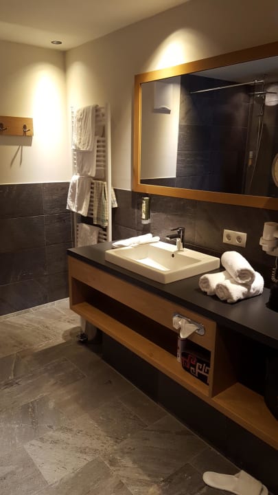 Badezimmer Apartment #303 Das Kaltenbach Aparthotel