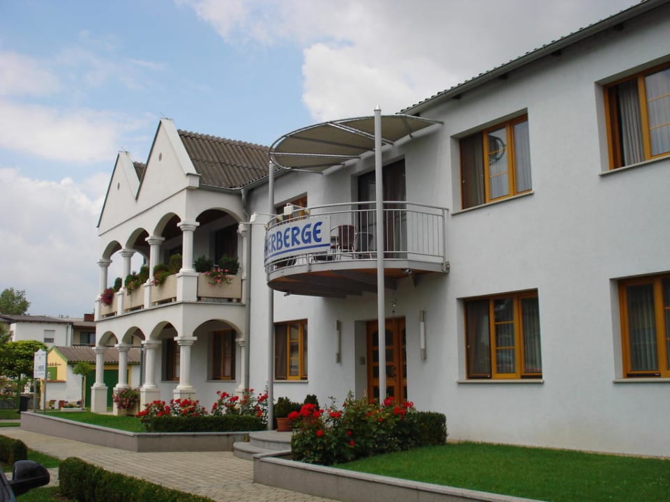 Außenansicht Pension Die Herberge