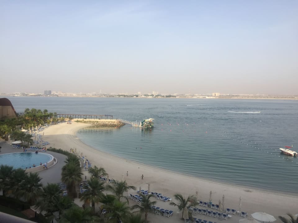 Strand DoubleTree by Hilton Resort & Spa Marjan Island