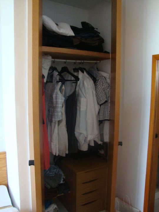 Kleiderschrank für bis zu vier Personen Eix Platja Daurada Hotel & SPA