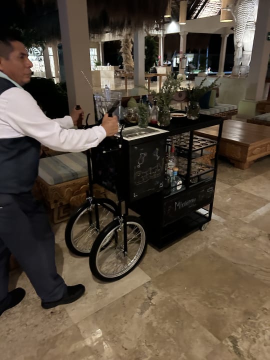 Gastro Iberostar Waves Tucan