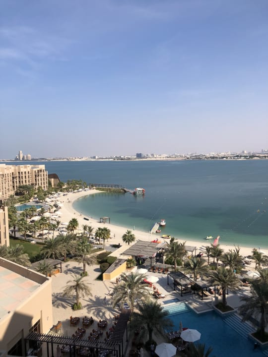 Ausblick DoubleTree by Hilton Resort & Spa Marjan Island