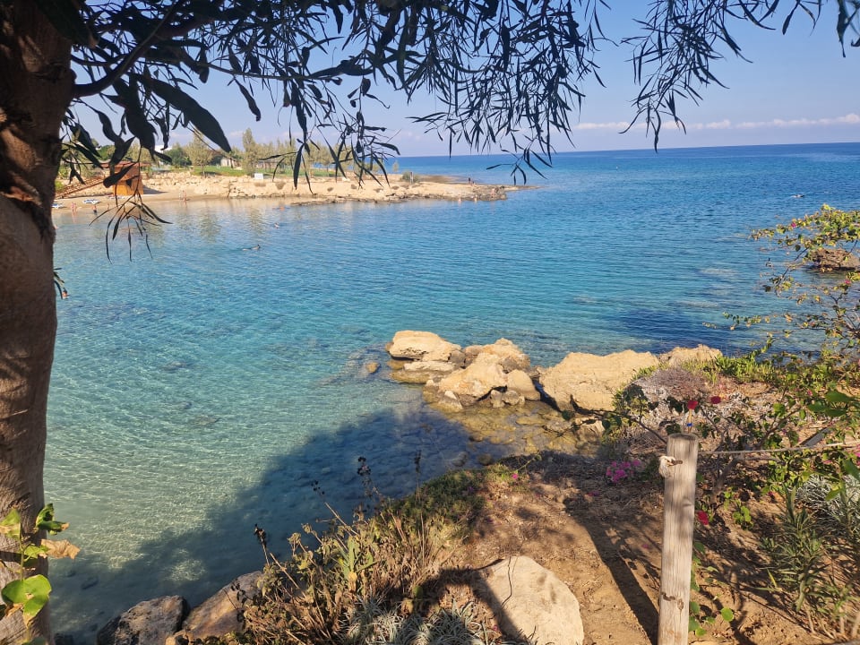 Strand Crystal Springs Beach Hotel