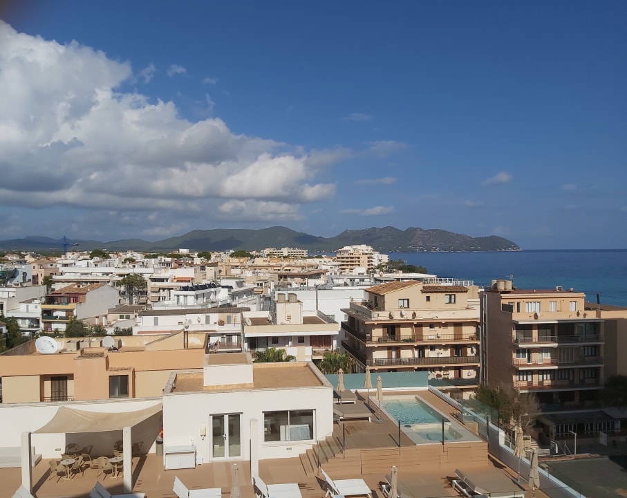 Ausblick Sabina Hotel & Suites