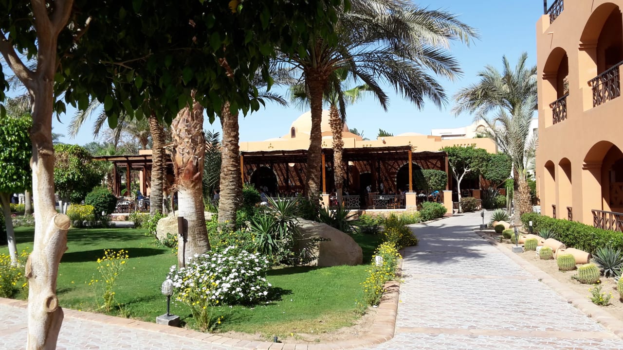Blick aufs Familyrestaurant Jaz Makadi Oasis Resort