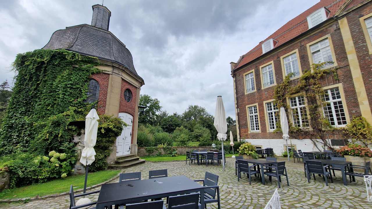 Außenansicht Hotel Schloß Wilkinghege