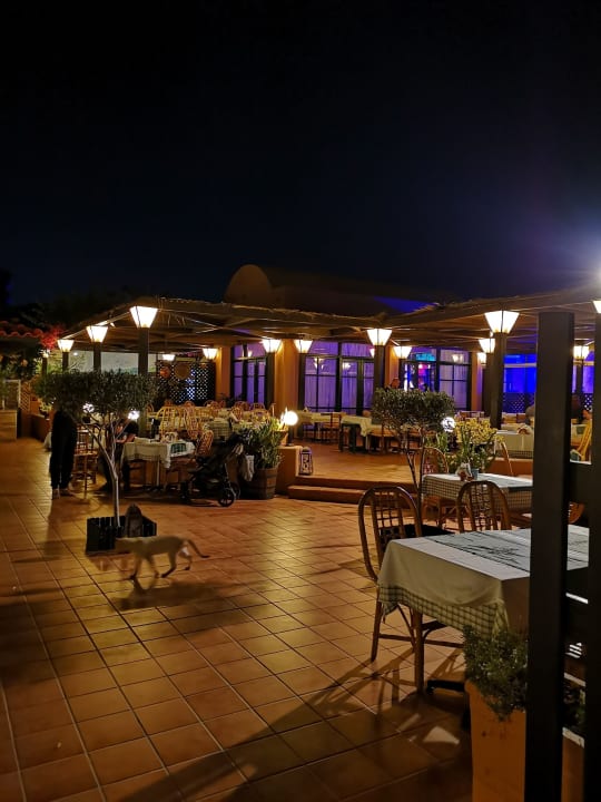 Gastro Anissa Beach & Village