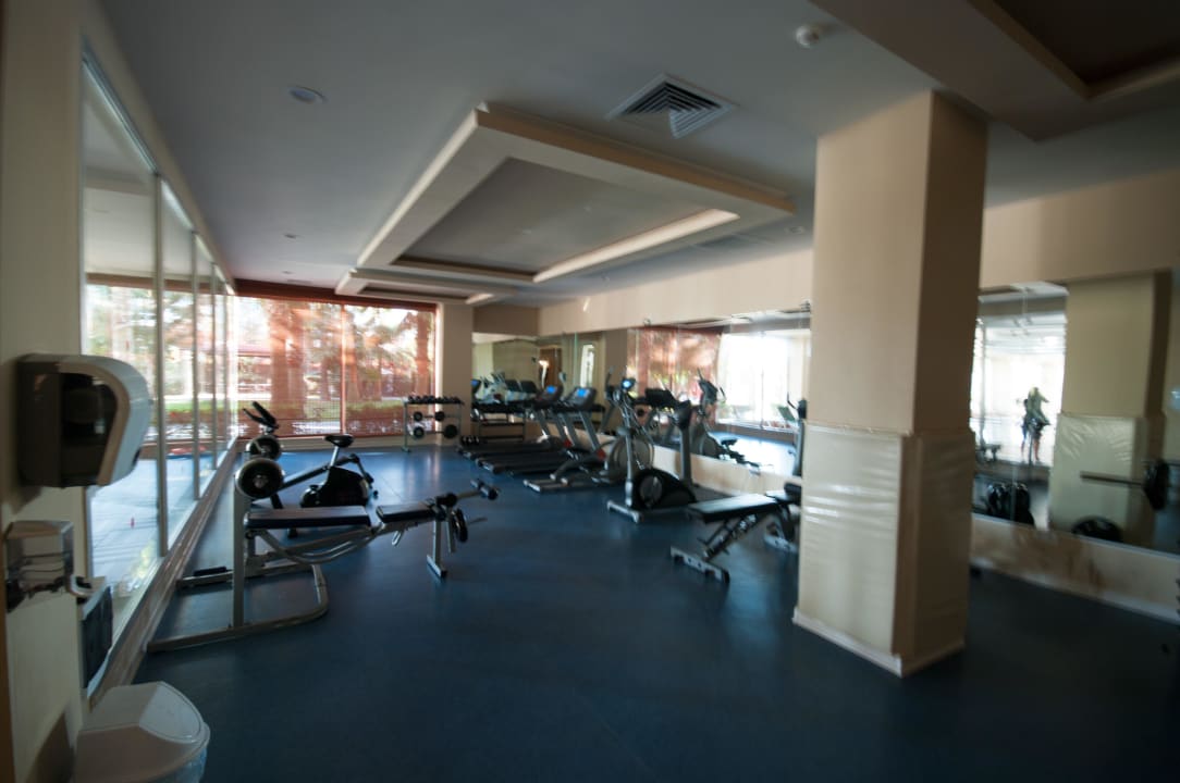 Fitnessraum Hotel Royal Garden Beach
