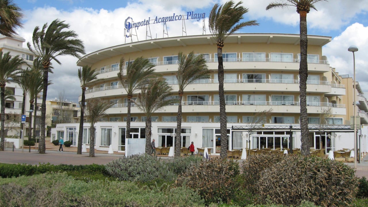 Grupotel Acapulco - Ansicht von der Promenade Grupotel Acapulco Playa - Adults Only