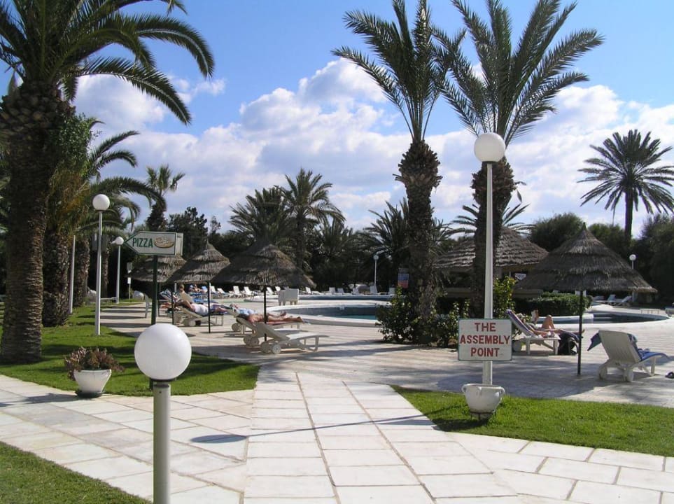 Gartenanlage des Hotels Hotel Marhaba Beach