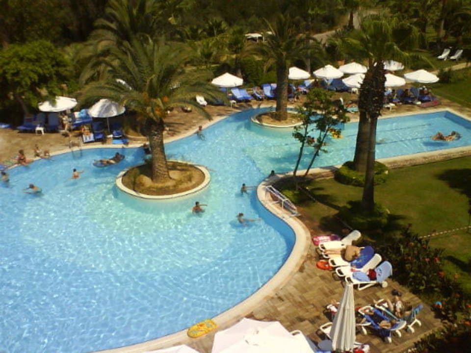 Der Pool Hotel Grand Side