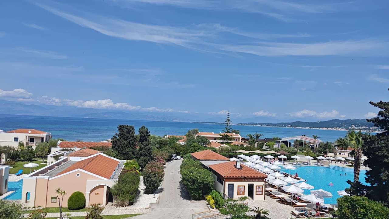 Ausblick Roda Beach Resort & Spa