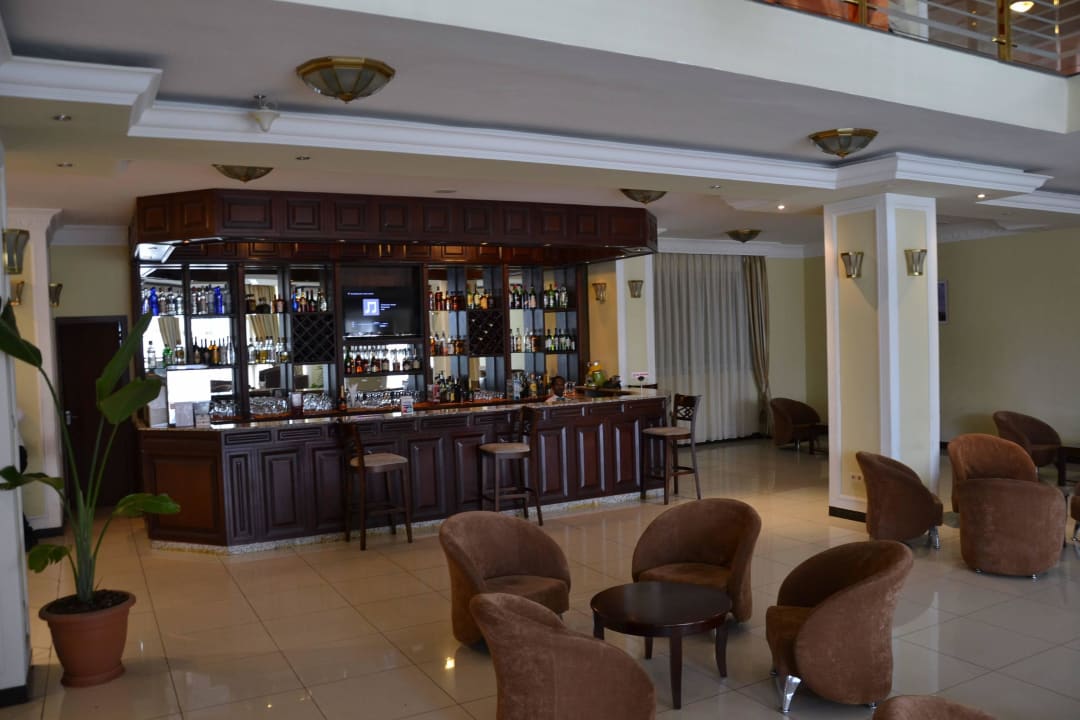 Bar im Foyer Debre Damo Hotel