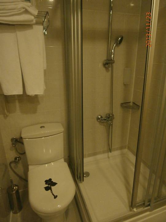 Bad mit Dusche Sealife Buket Resort & Beach