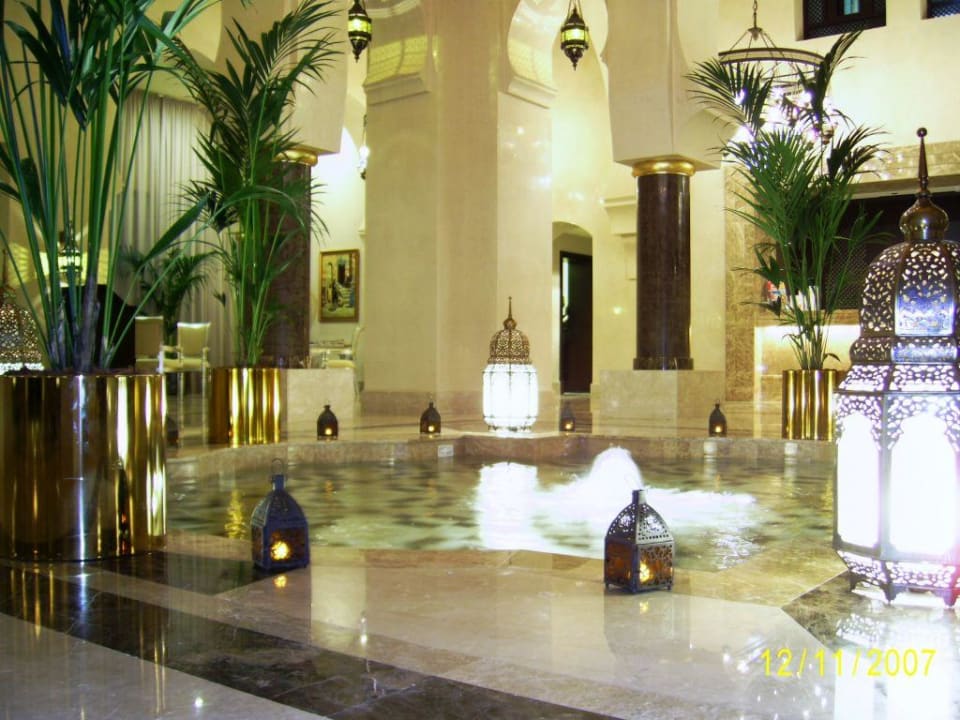 Lobby Miramar Al Aqah Beach Resort