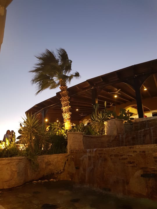 Restaurant Hotel Kalithea Horizon Royal