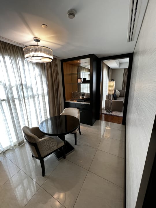 Zimmer Kempinski Hotel Mall of the Emirates