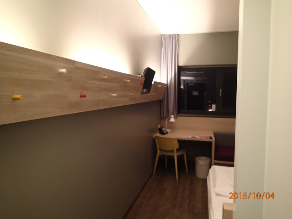 Zimmer MEININGER Hotel Berlin Airport