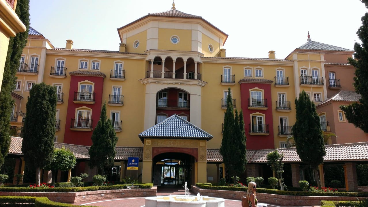 Eingang Iberostar Waves Málaga Playa