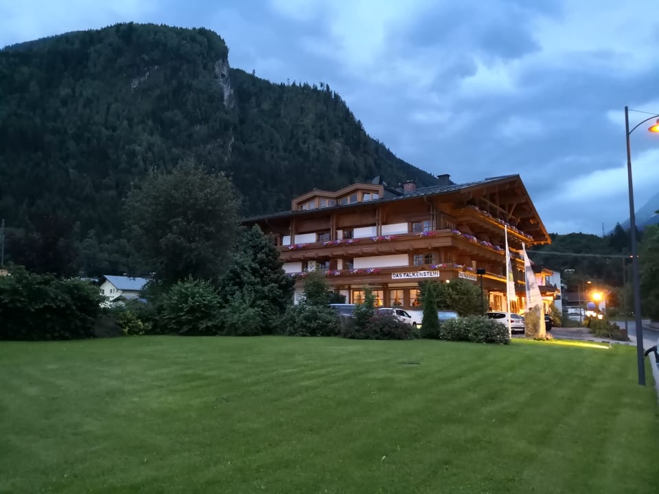 Außenansicht Das Falkenstein