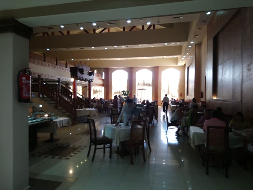 Gastro Regency Plaza Aqua Park & Spa