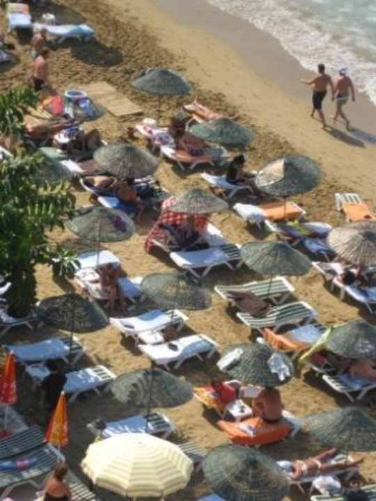 Wigwam gegen seitliche Sonnenbestrahlung Aska Hotel Just in Beach