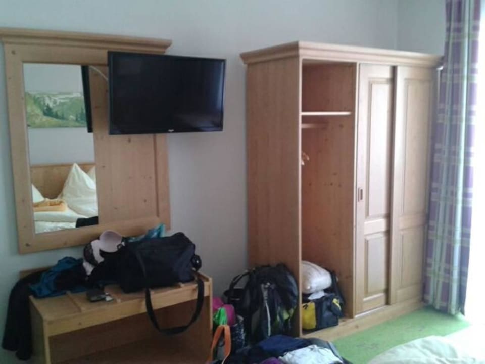 Schrank Hotel Blü Gastein