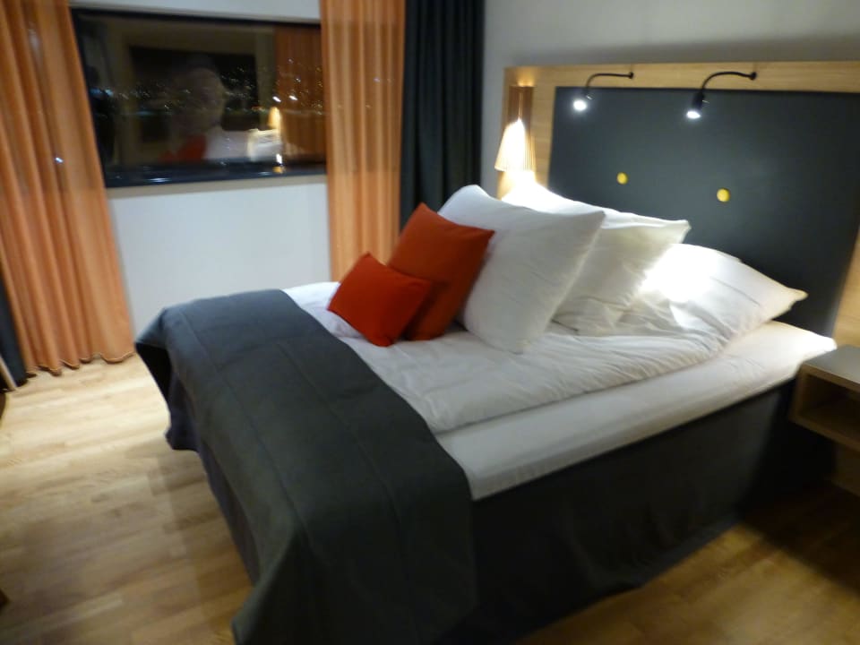 Schönes Zimmer Hotel Clarion The Edge