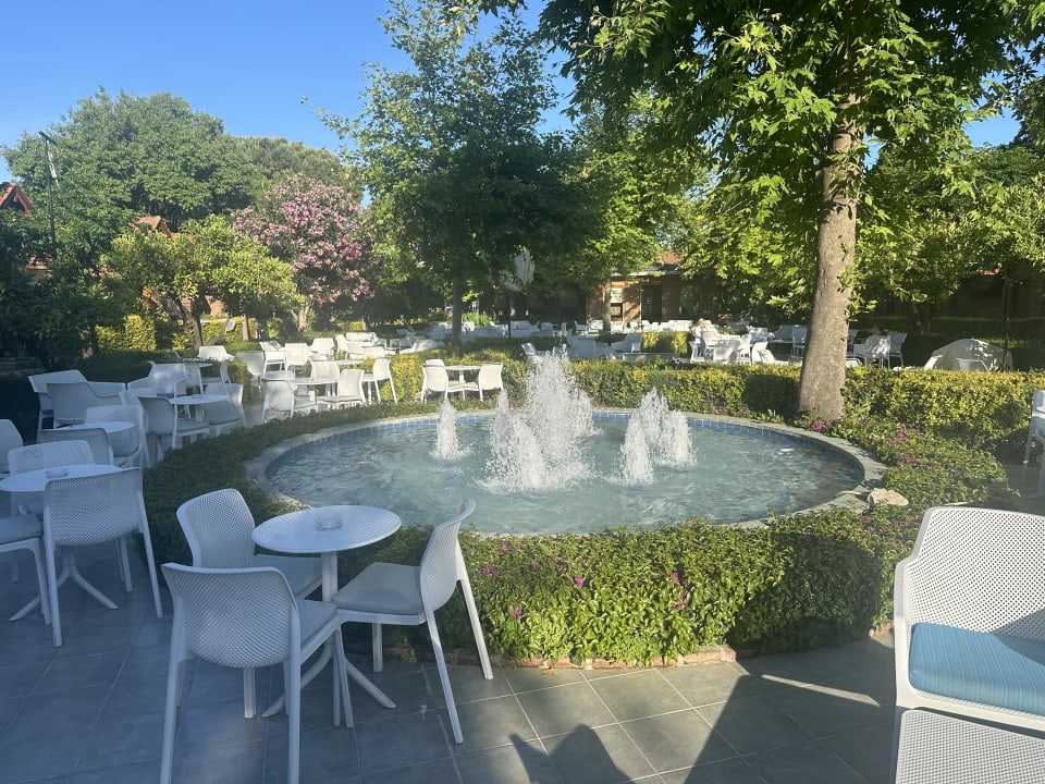 Gastro Can Garden Beach