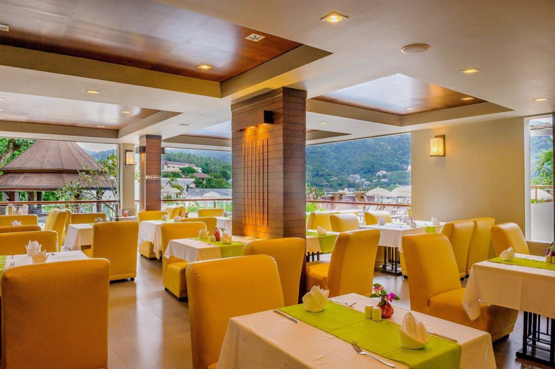 Mango Tree Restaurant  Hotel Peach Hill Resort